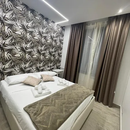 Oda ve Kahvaltı Bobbio 4*
